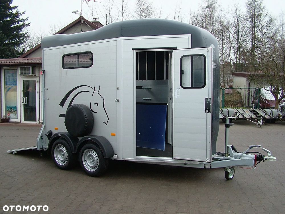 Debon Przyczepa Gold Touring do przewozu koni Aluminiowa Cheval Liberte Debon - 9