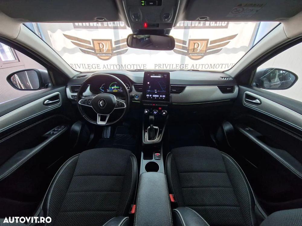 Renault Arkana E-TECH 145 Evolution - 8