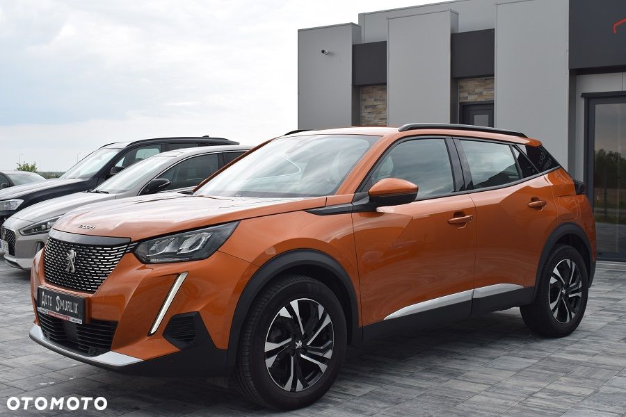 Peugeot 2008 PureTech 130 EAT8 Allure - 2