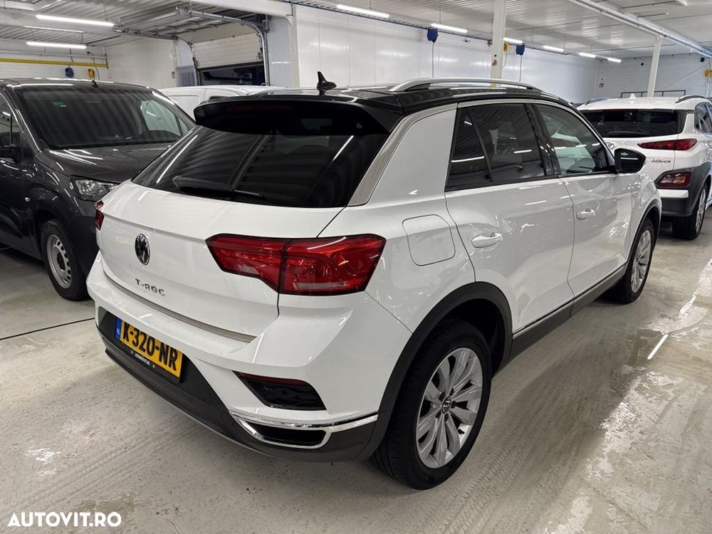 Volkswagen T-Roc 1.0 TSI Design - 4