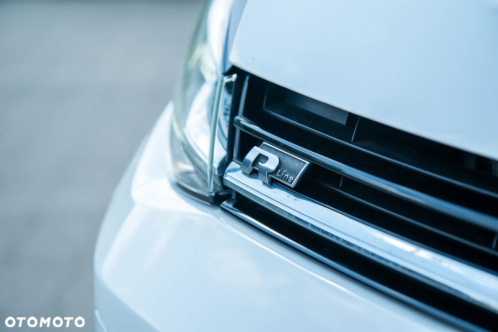 Volkswagen Golf 1.5 TSI EVO R-Line - 4