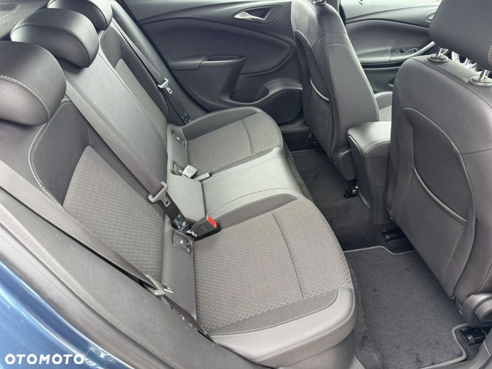 Opel Astra 1.6 CDTI Enjoy S&S - 27