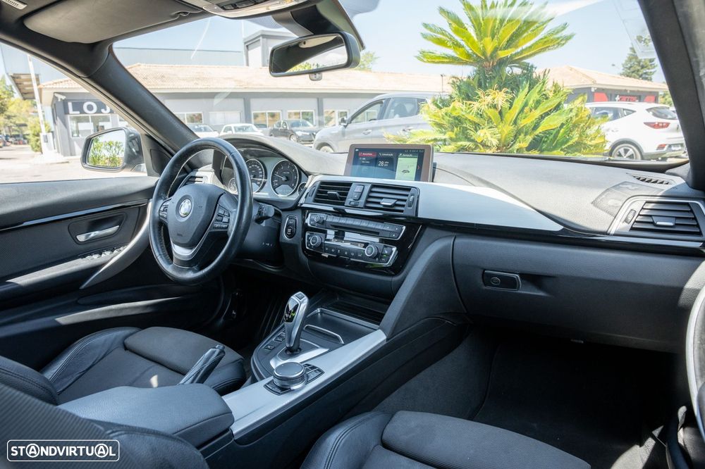 BMW 320 d Touring Line Luxury Auto - 8