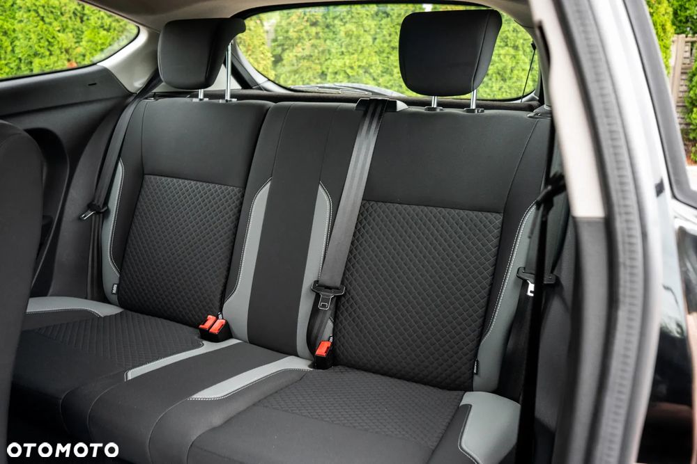 Ford Fiesta 1.0 Start-Stop SYNC Edition - 17