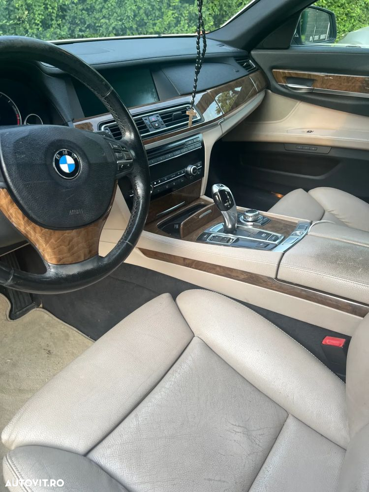 BMW Seria 7 730d Aut. - 11