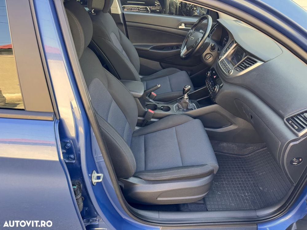 Hyundai Tucson blue 1.6 GDi 2WD Advantage - 26