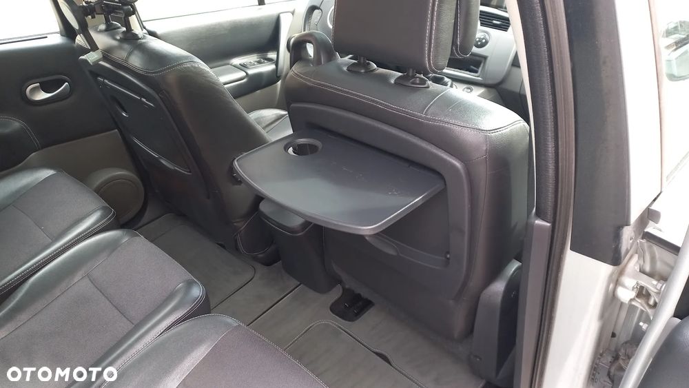 Renault Scenic 1.6 16V Authentique Euro5 - 22