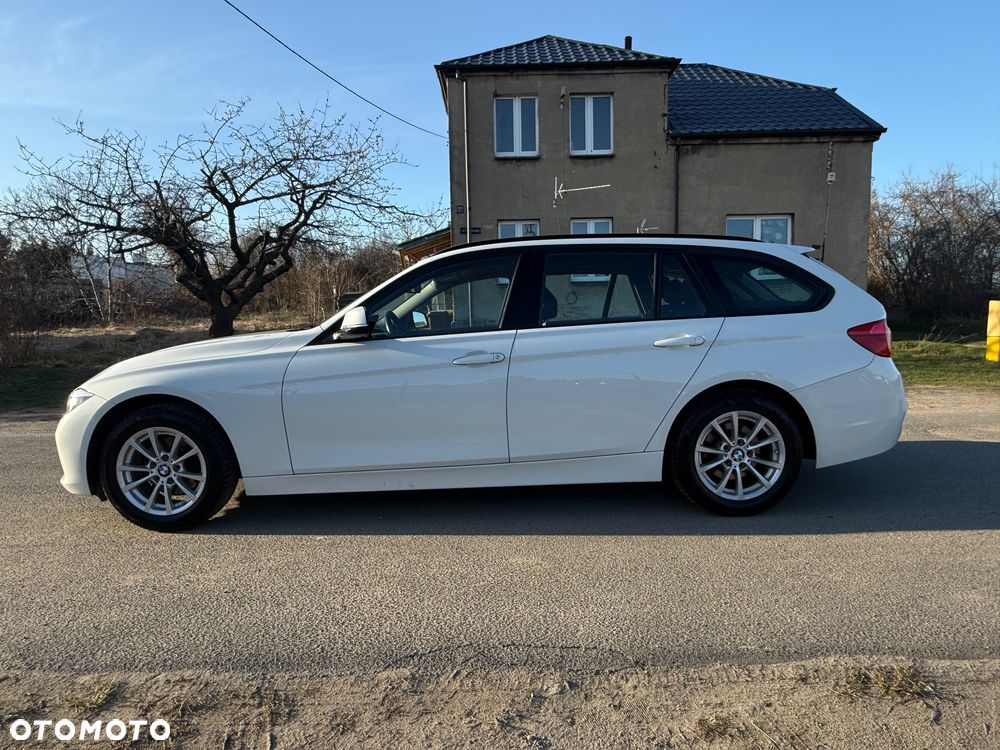 BMW Seria 3 316d Sport Line - 11