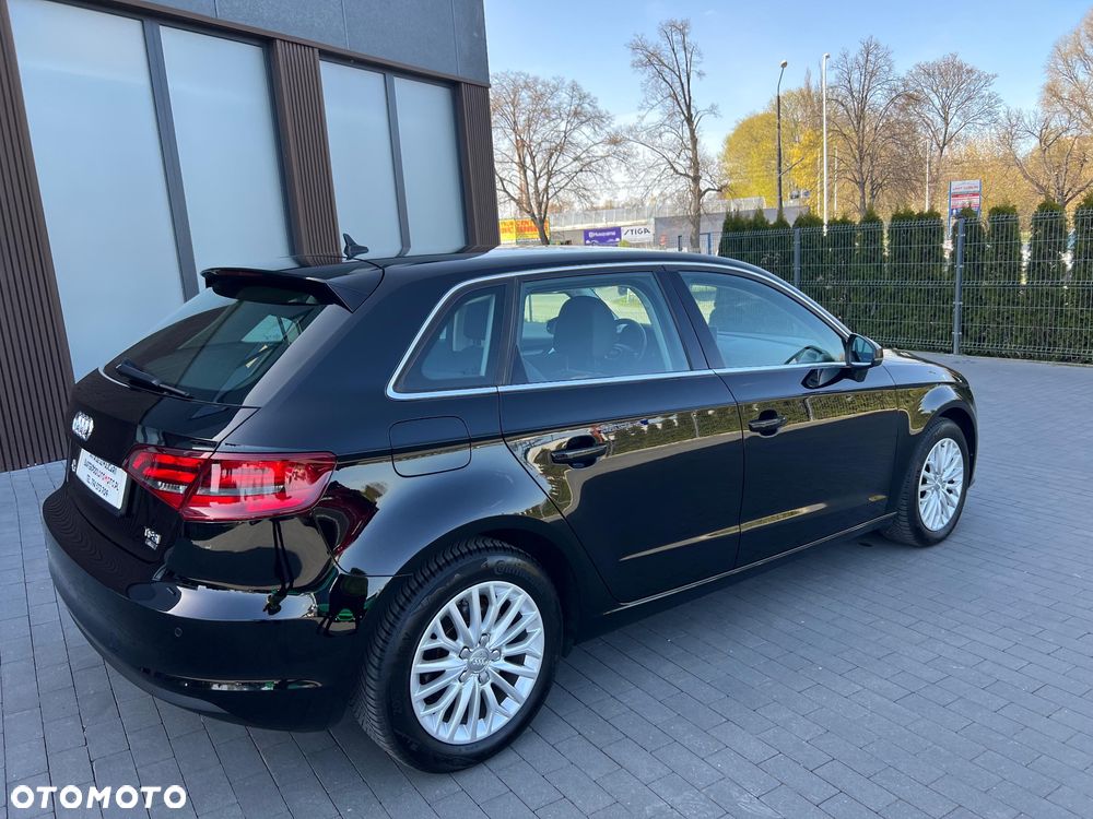 Audi A3 Sportback 1.4 TFSI cylinder on demand ultra Ambition - 5
