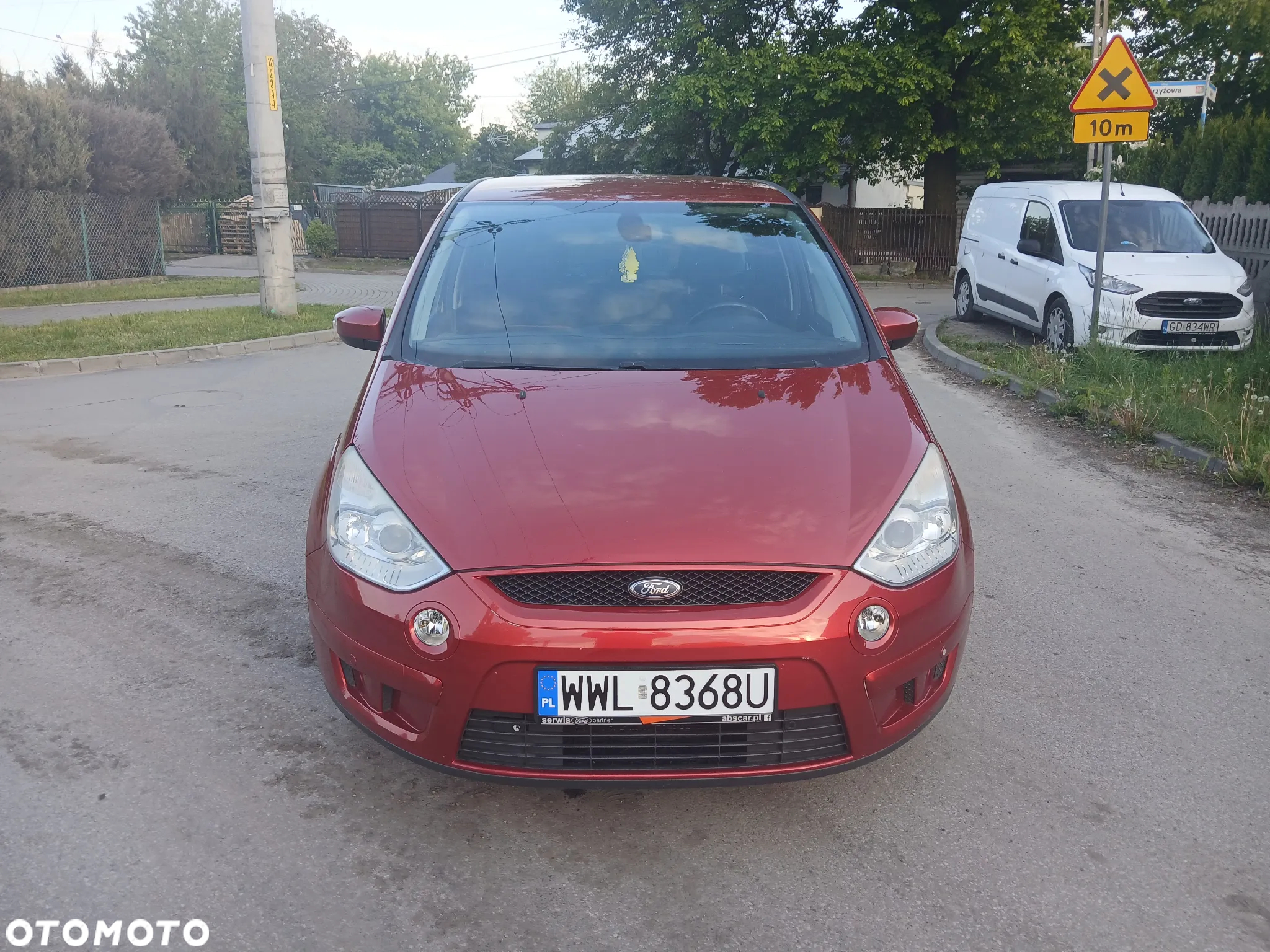 Ford S-Max - 11