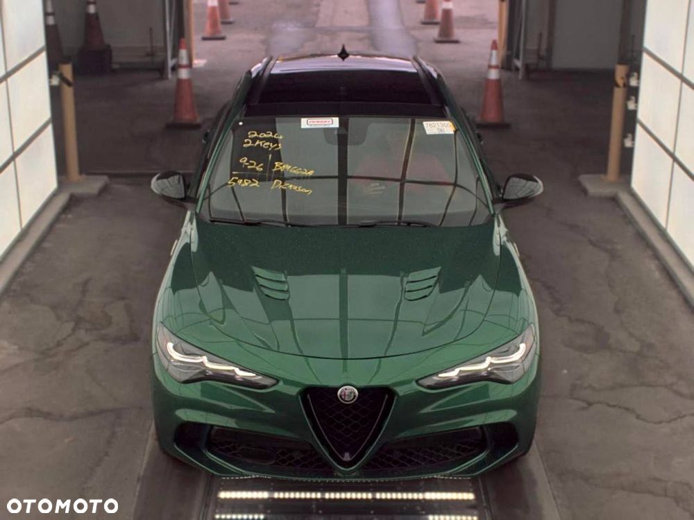 Alfa Romeo Stelvio 2.9 Bi Turbo V6 Quadrifoglio Q4 - 6