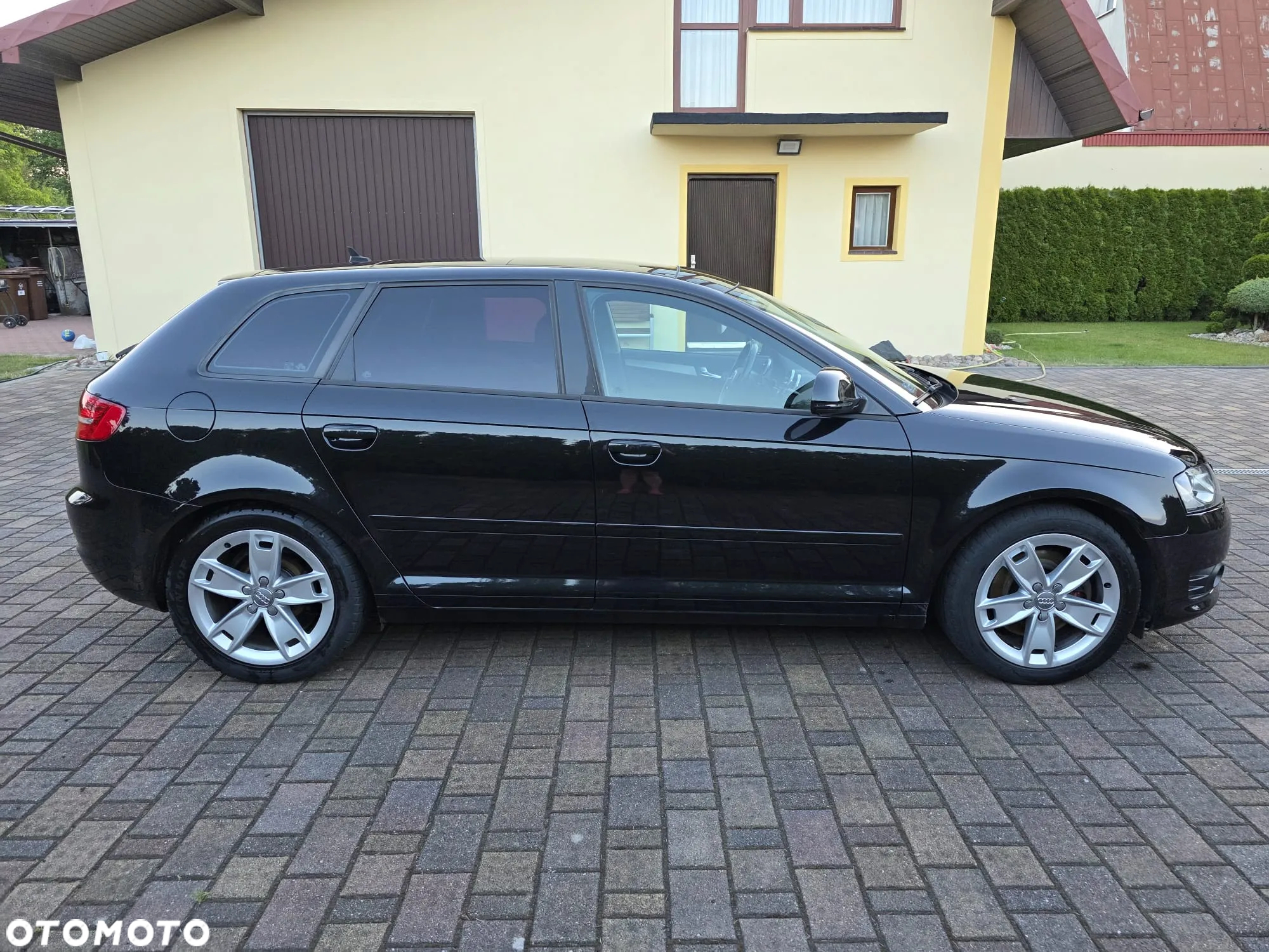 Audi A3 2.0 TDI Sportback DPF Attraction - 4
