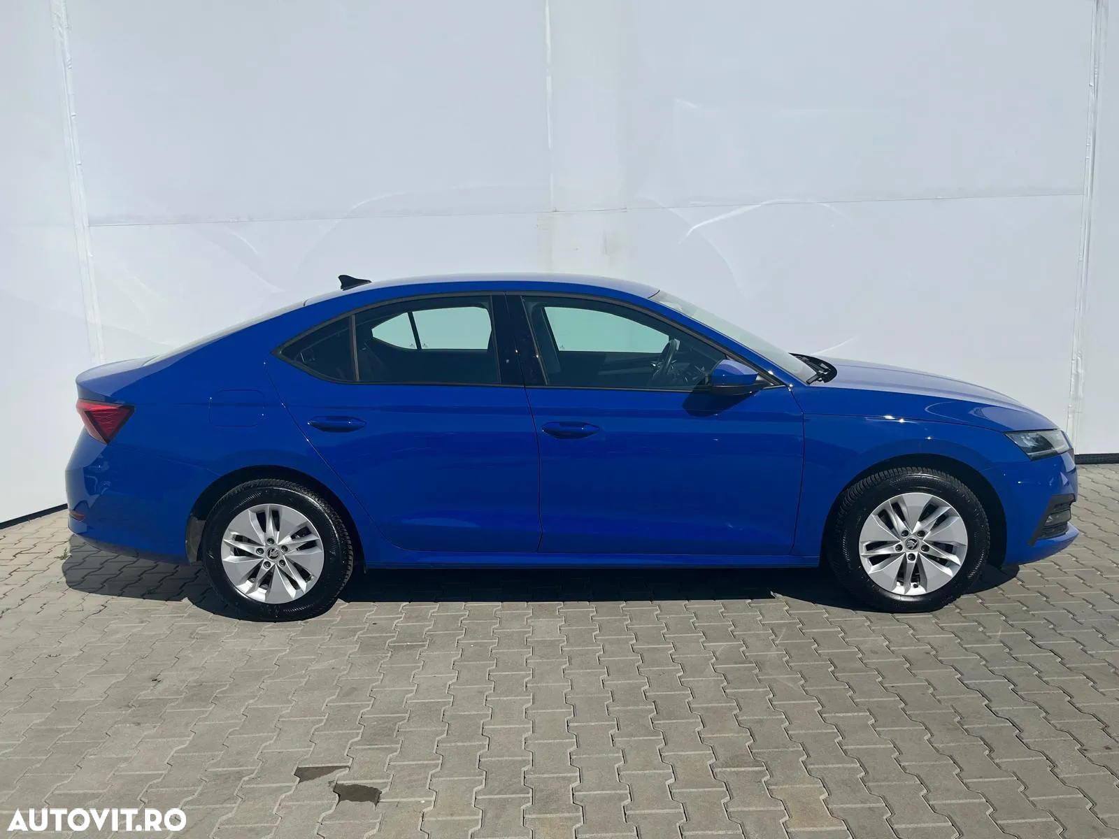 Skoda Octavia 2.0 TDI DSG Ambition - 38