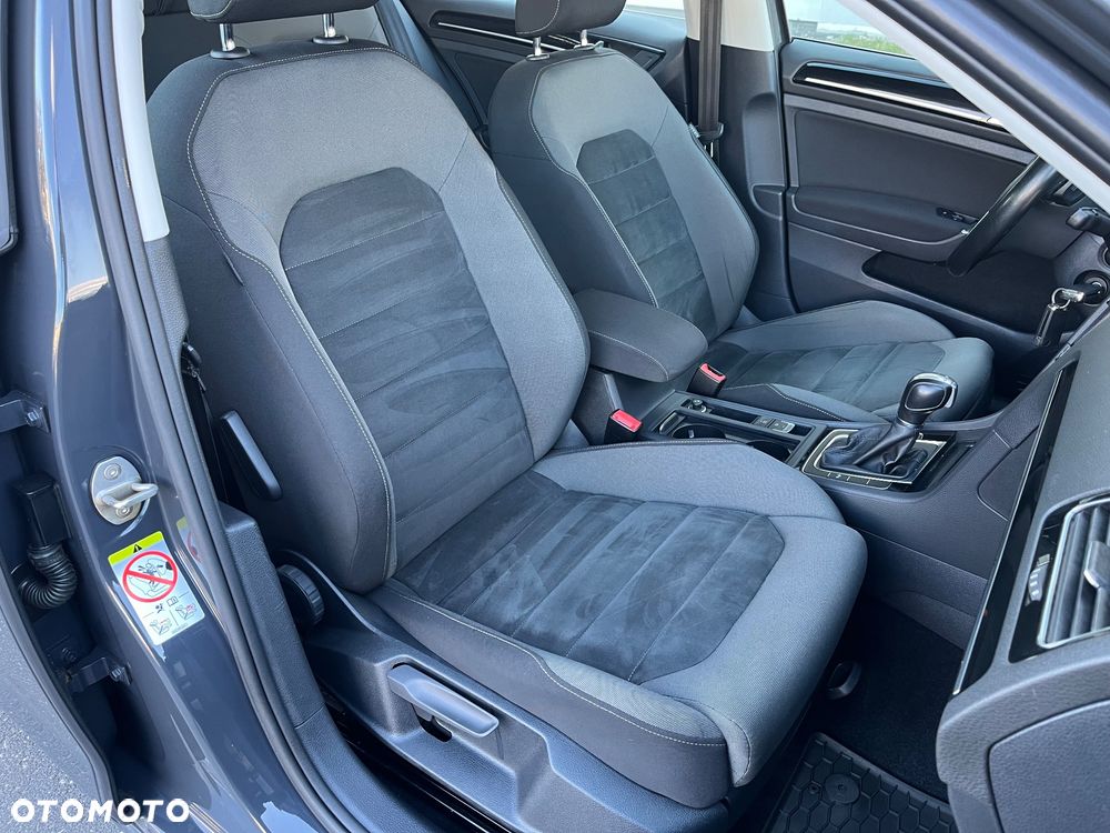 Volkswagen Golf 2.0 TDI (BlueMotion Technology) DSG Comfortline - 17