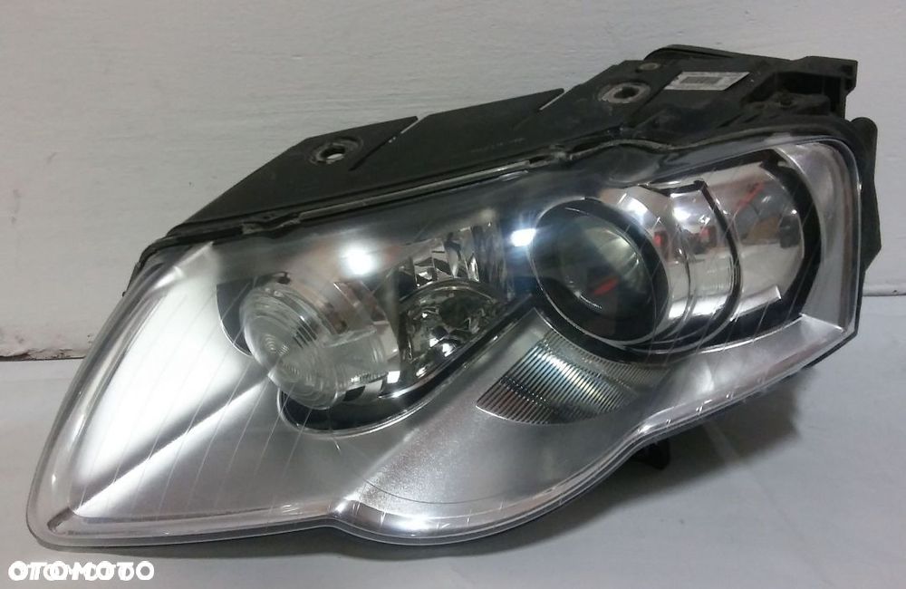 Bi-Xenon lewy lampa lewa VW Passat B6 2005- lift - 1