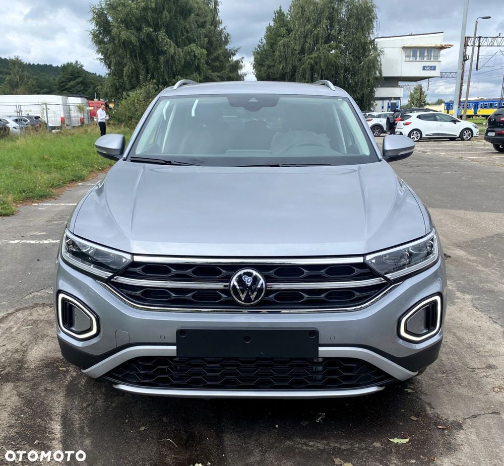 Volkswagen T-Roc - 3