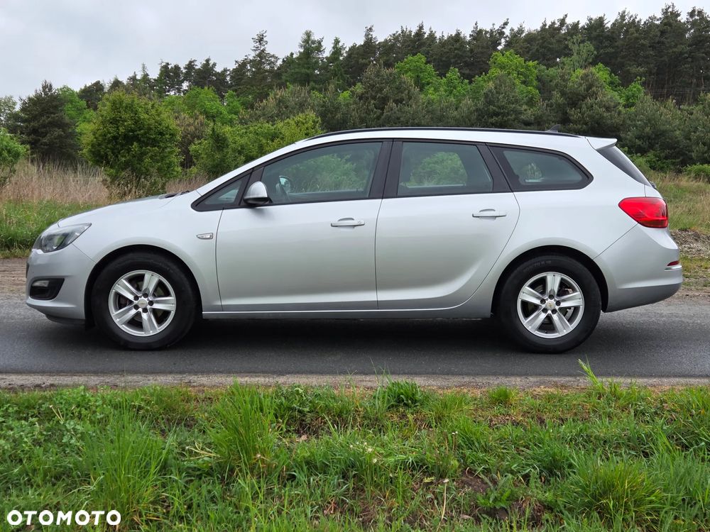Opel Astra 1.4 Turbo Style - 4