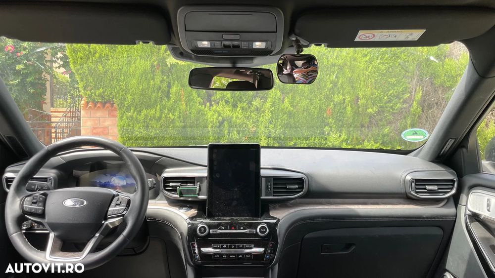 Ford Explorer - 6