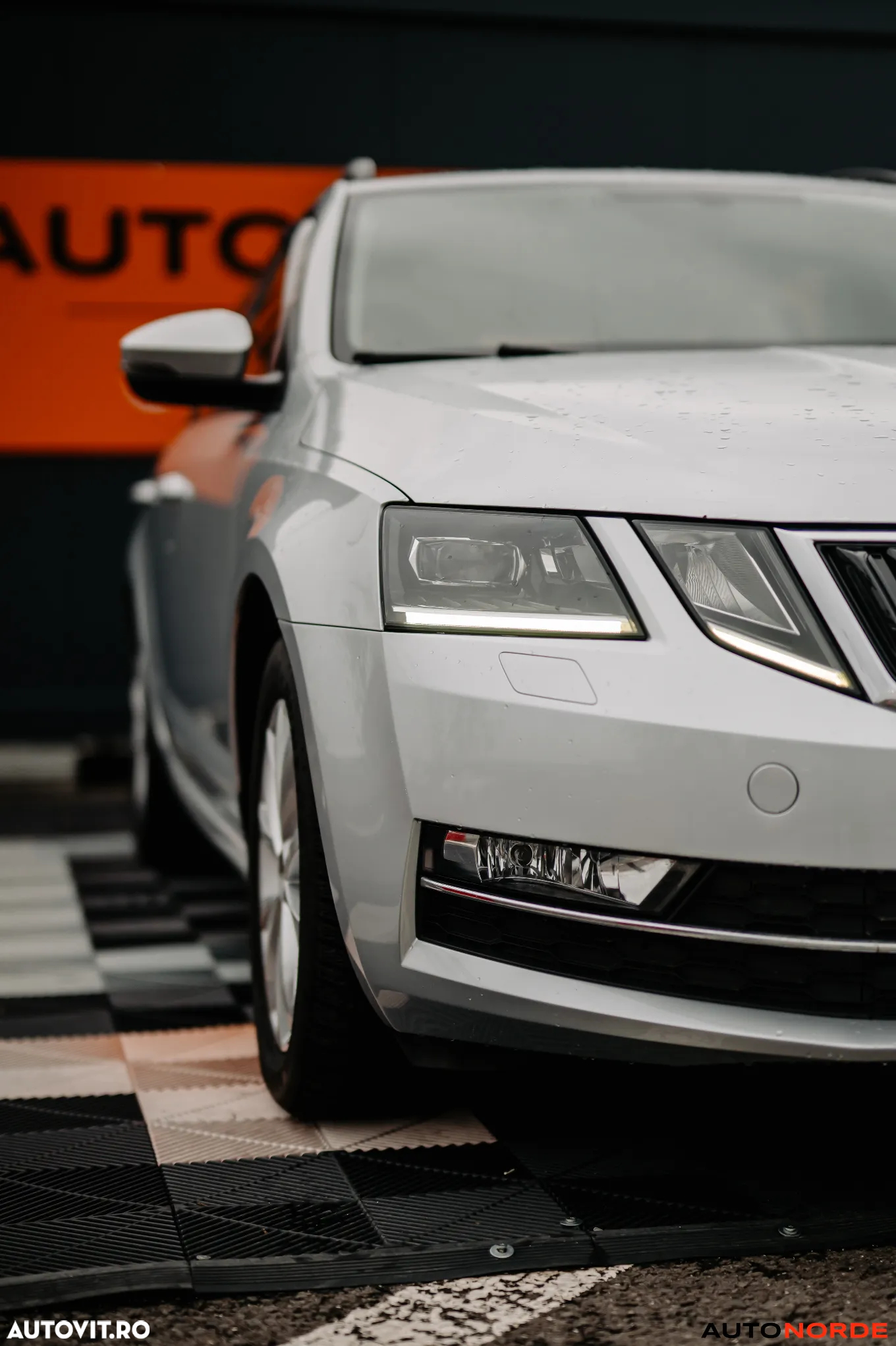 Skoda Octavia Combi Diesel 2.0 TDI DSG Ambition - 7