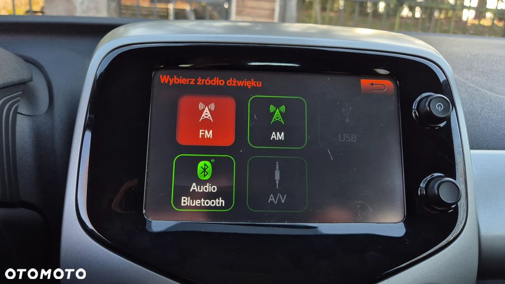 Toyota Aygo x-play - 28