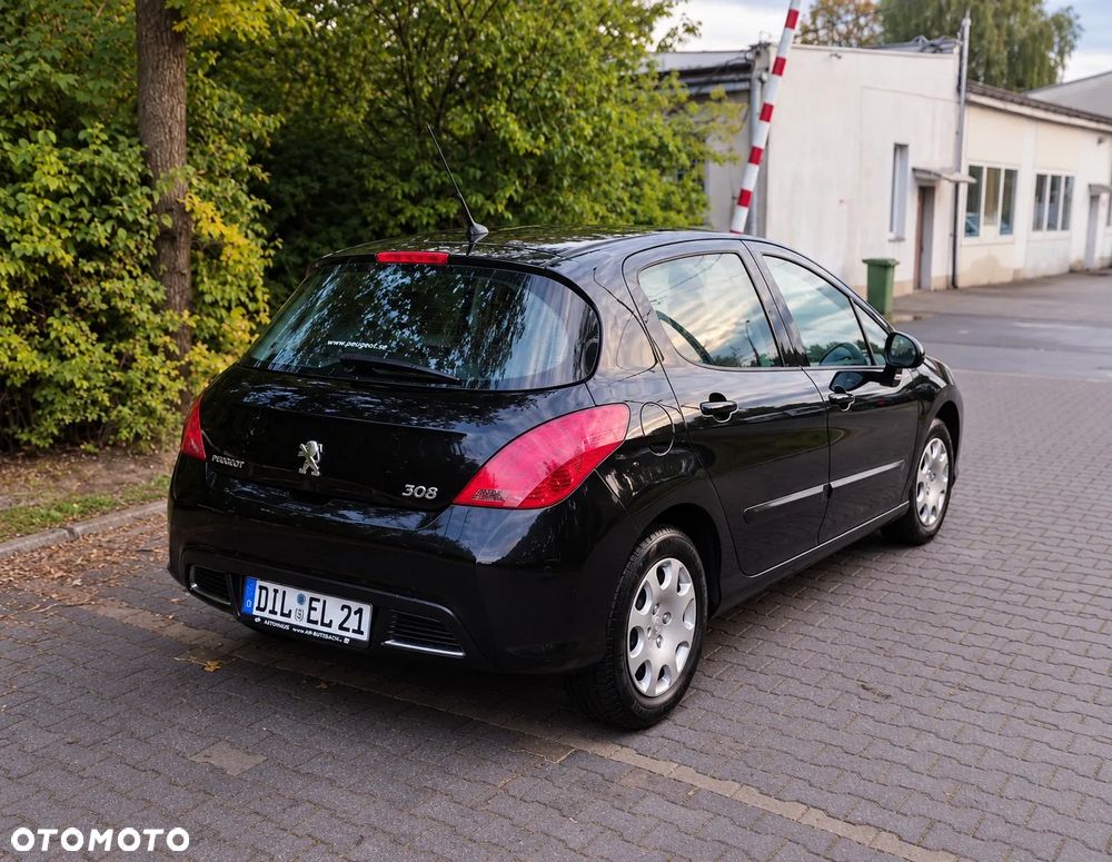 Peugeot 308 HDi FAP 110 EGS6 Platinum - 4