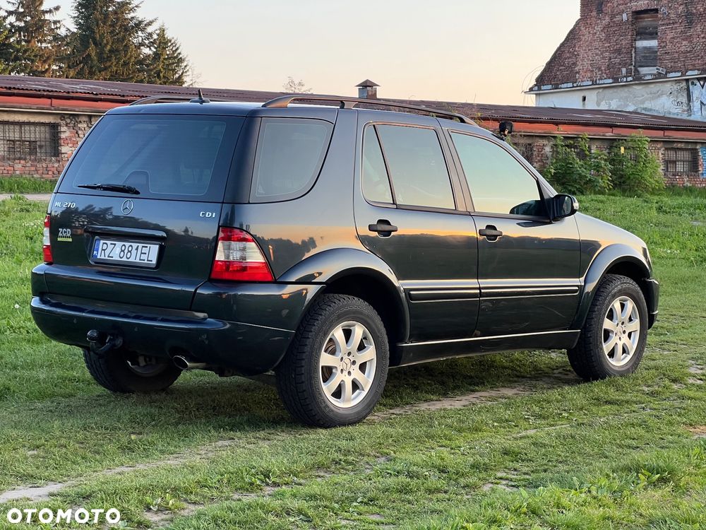 Mercedes-Benz ML - 5
