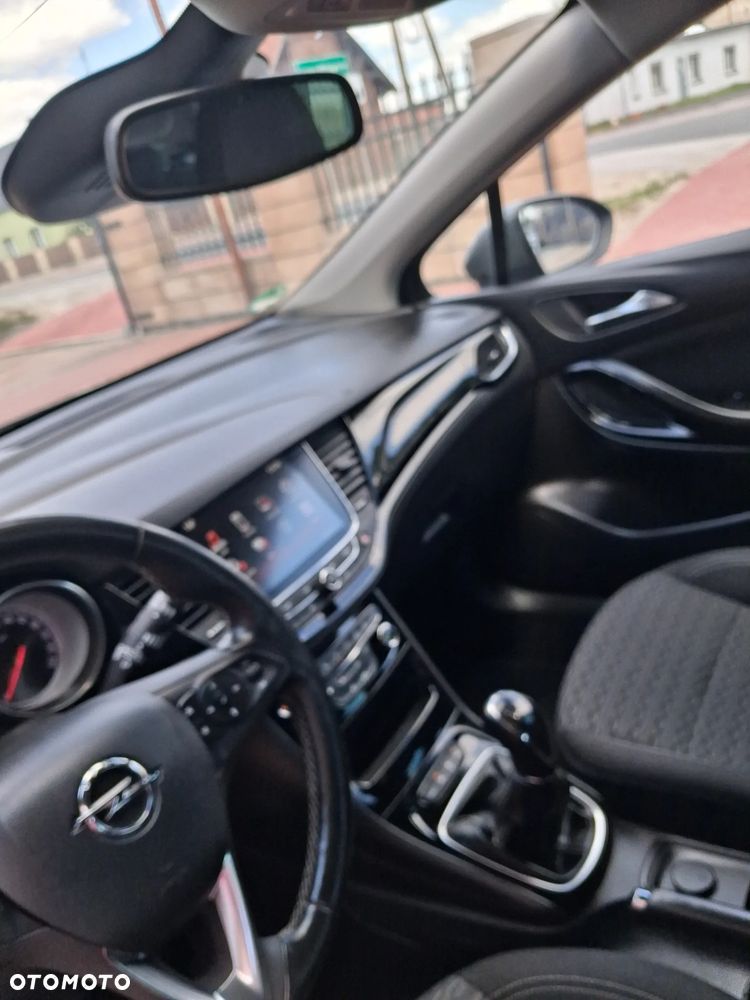 Opel Astra - 10