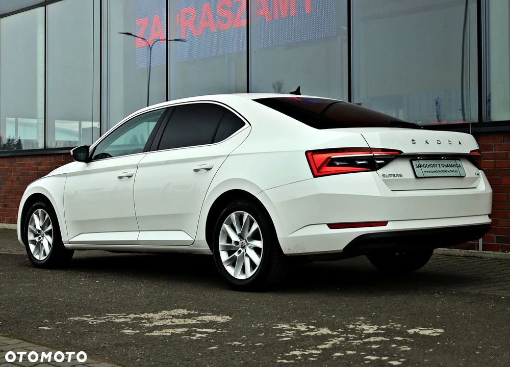 Skoda Superb 2.0 TDI SCR 4x4 Ambition DSG - 12