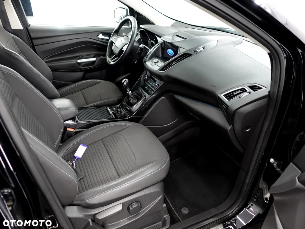 Ford Kuga 2.0 TDCi AWD Titanium - 12