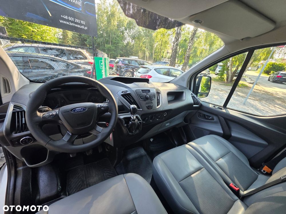 Ford TRANSIT CUSTOM - 15