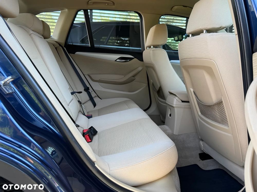 BMW X1 - 13
