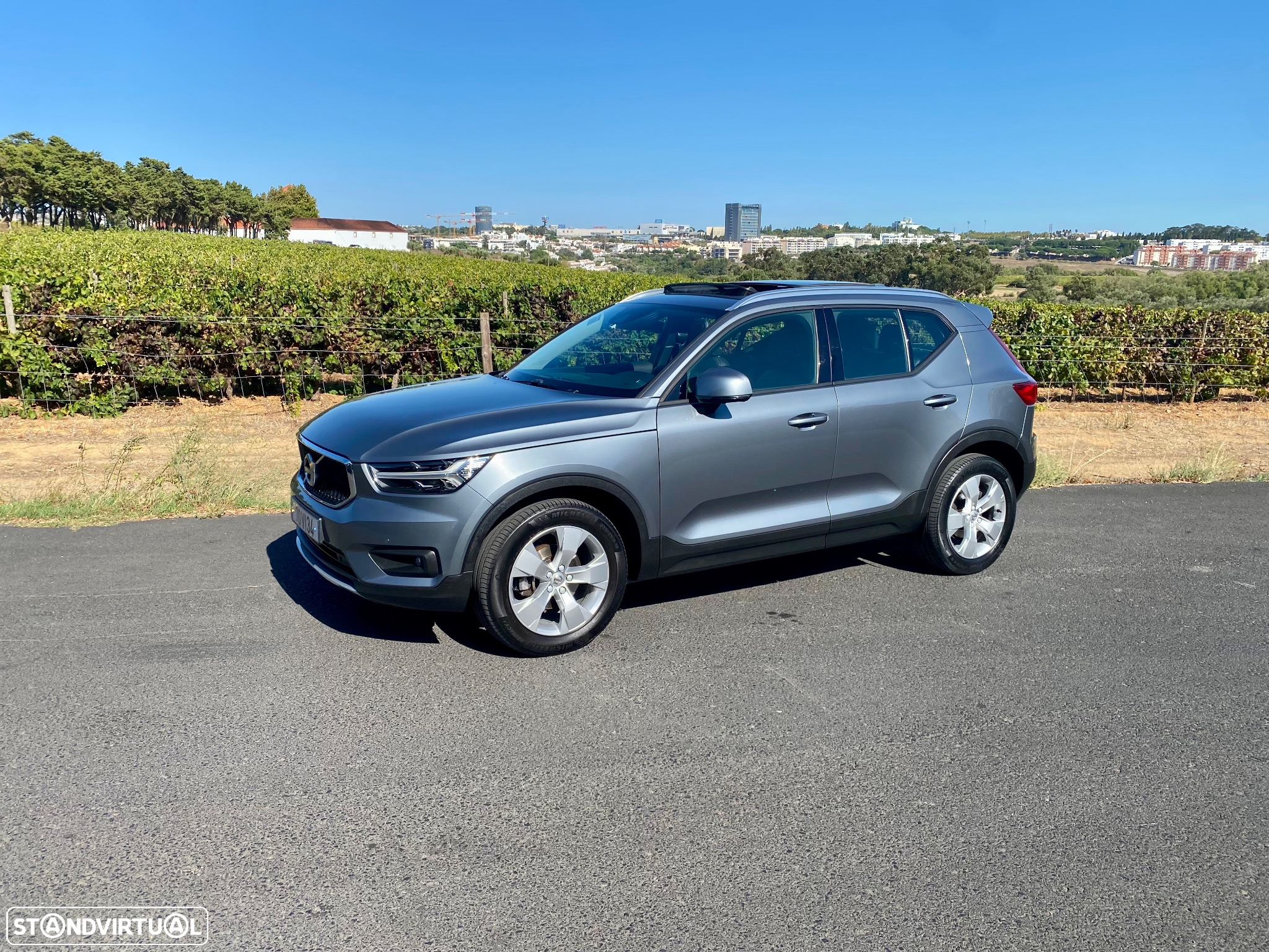 Volvo XC 40 2.0 D3 Momentum Geartronic - 2