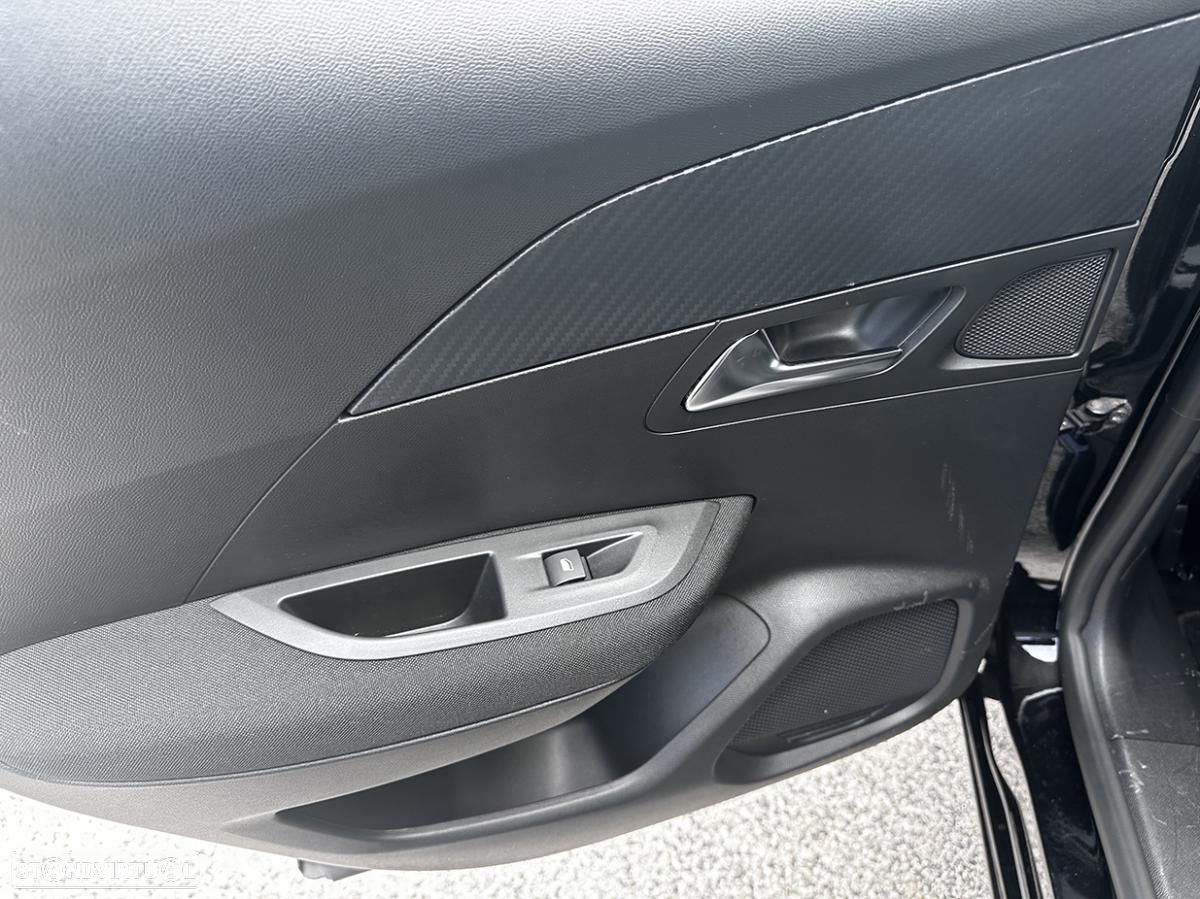 Peugeot e-2008 Active Pack - 33