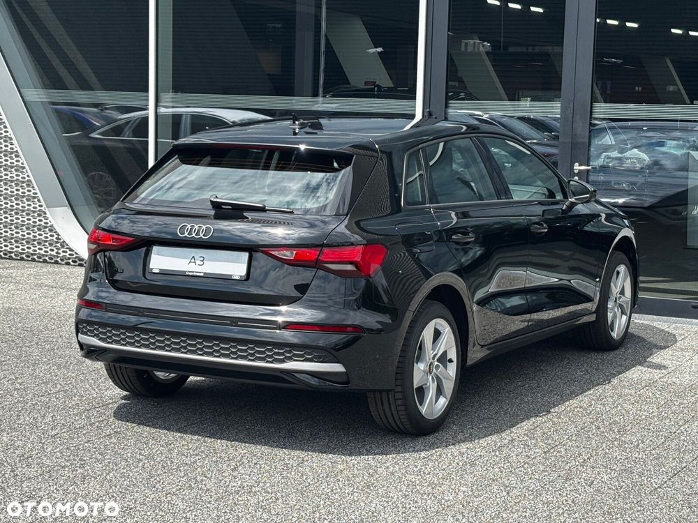 Audi A3 Sportback - 10