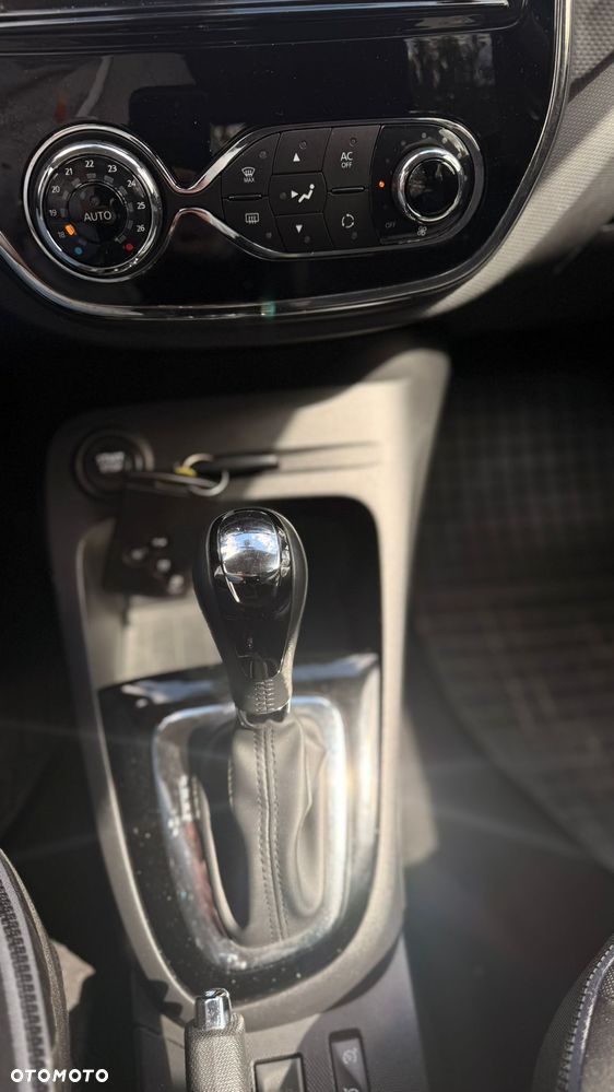 Renault Captur - 9