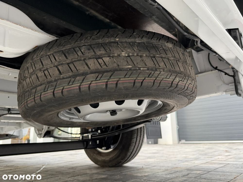 Fiat Ducato Maxi Doka 7 osób / Skrzynia 3.3m / Wzmocniony Koła 16'' / Podwójne resory / Ładowność 1285kg / Bogate wyposażenie / Serwisowany / FV23% / Salon PL - 18