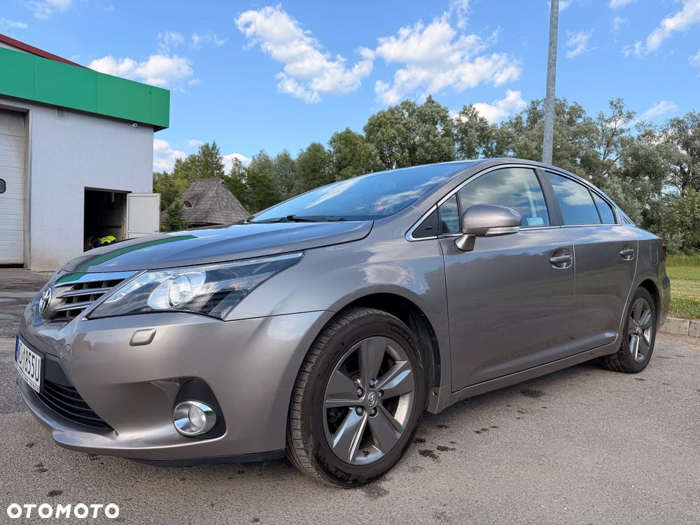 Toyota Avensis 2.0 Premium MS - 6