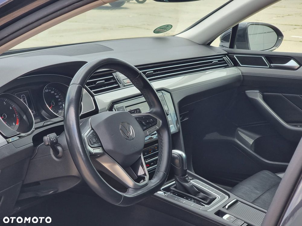 Volkswagen Passat 2.0 TSI Business DSG - 16