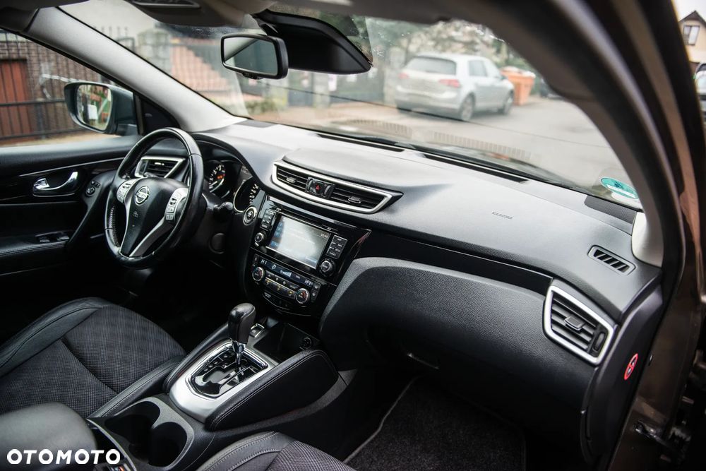 Nissan Qashqai 1.2 DIG-T Xtronic 360 - 28