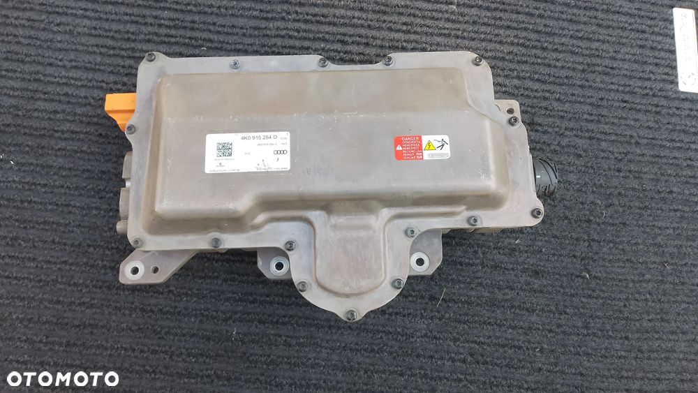 AUDI A6 A7 HYBRID ŁADOWARKA AKUMULATORA 4K0915254D - 1