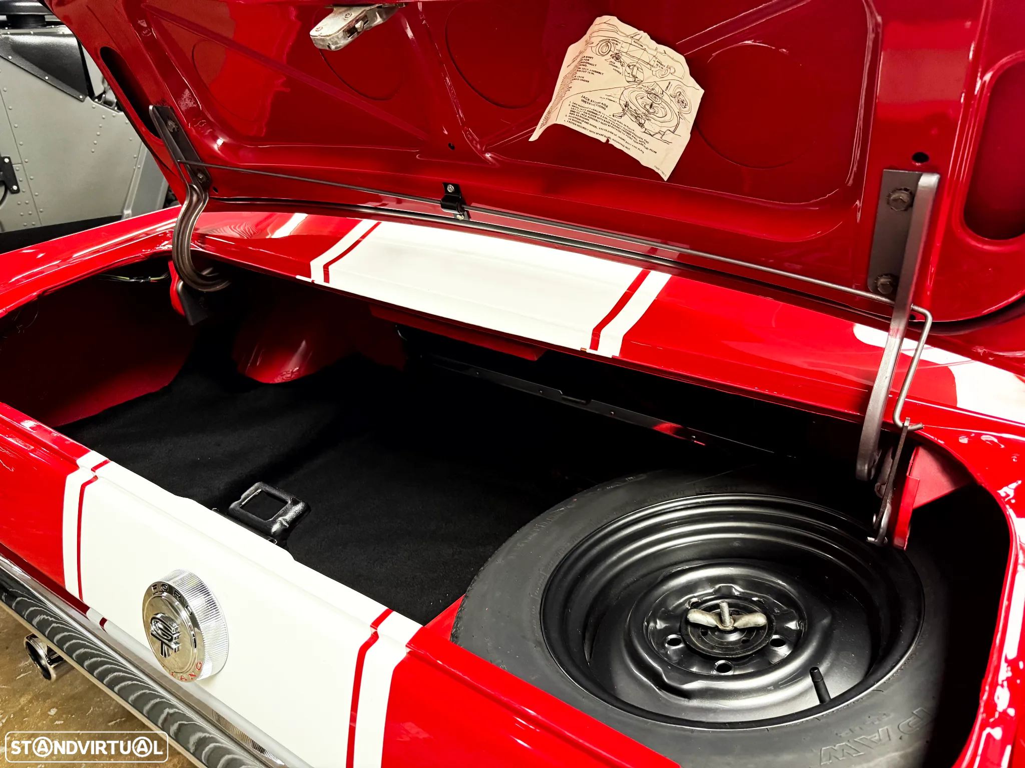 Ford Mustang - 60
