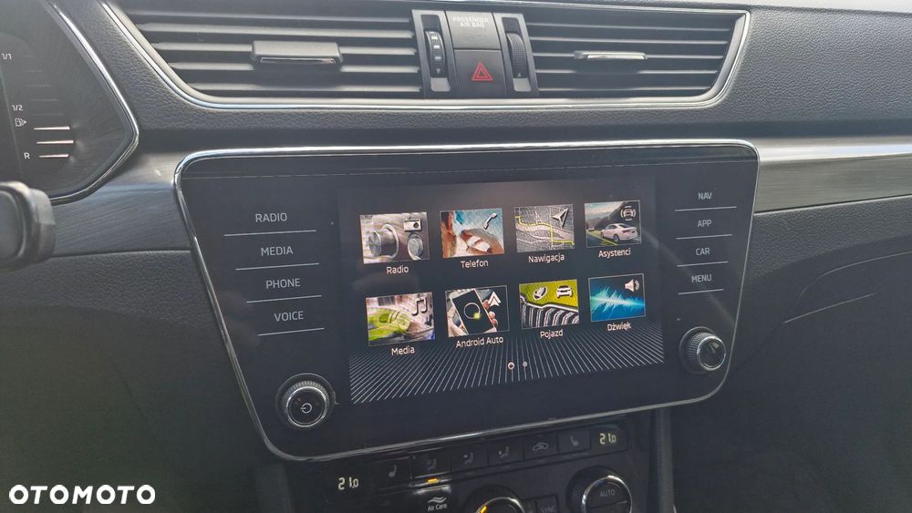 Skoda Superb 2.0 TDI SCR Style DSG - 11