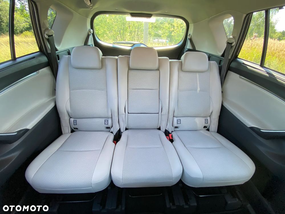 Toyota Verso 1.8 Prestige MS 7os EU6 - 12