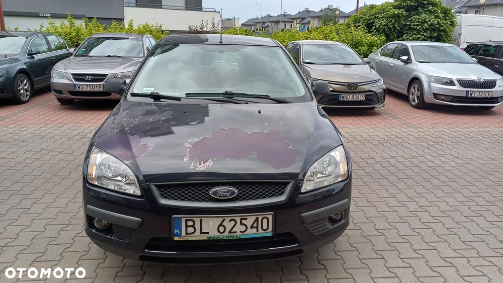 Ford Focus 1.6 Ambiente - 4