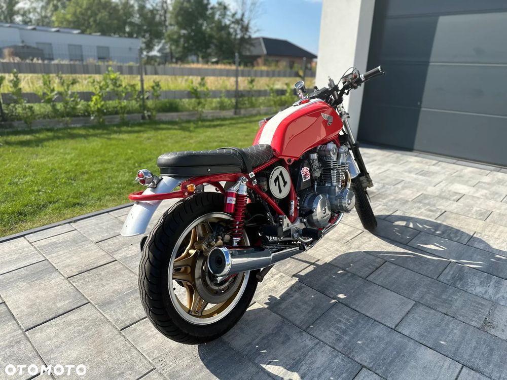 Honda CB - 19