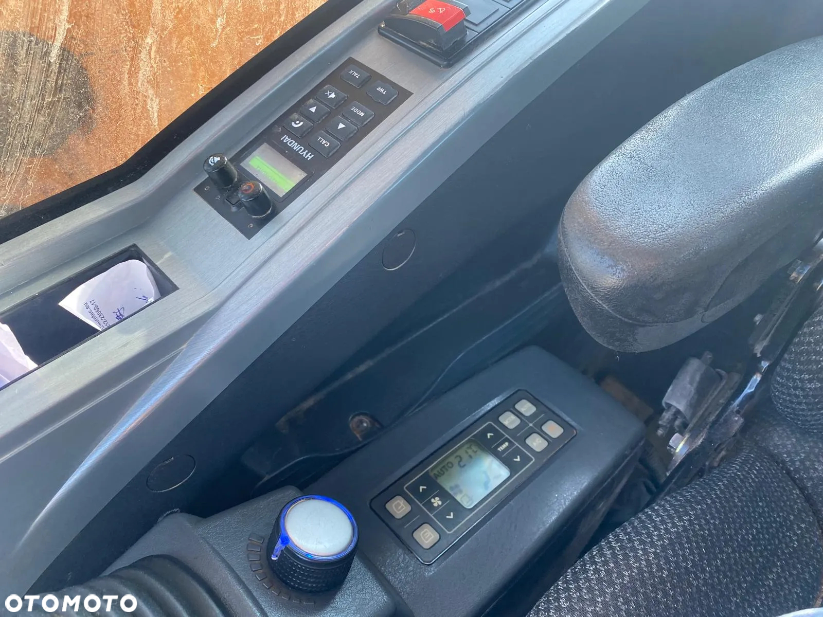 Hyundai HX130 LCR - 16
