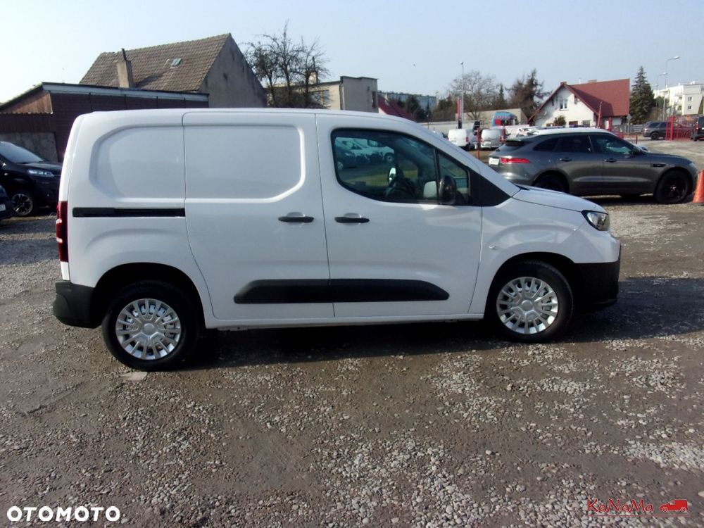 Toyota Proace City - 12