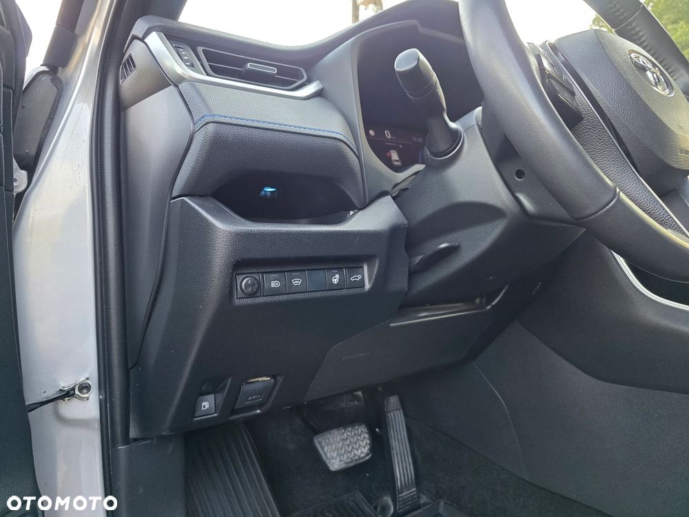 Toyota RAV4 Hybrid Selection 4x2 - 35