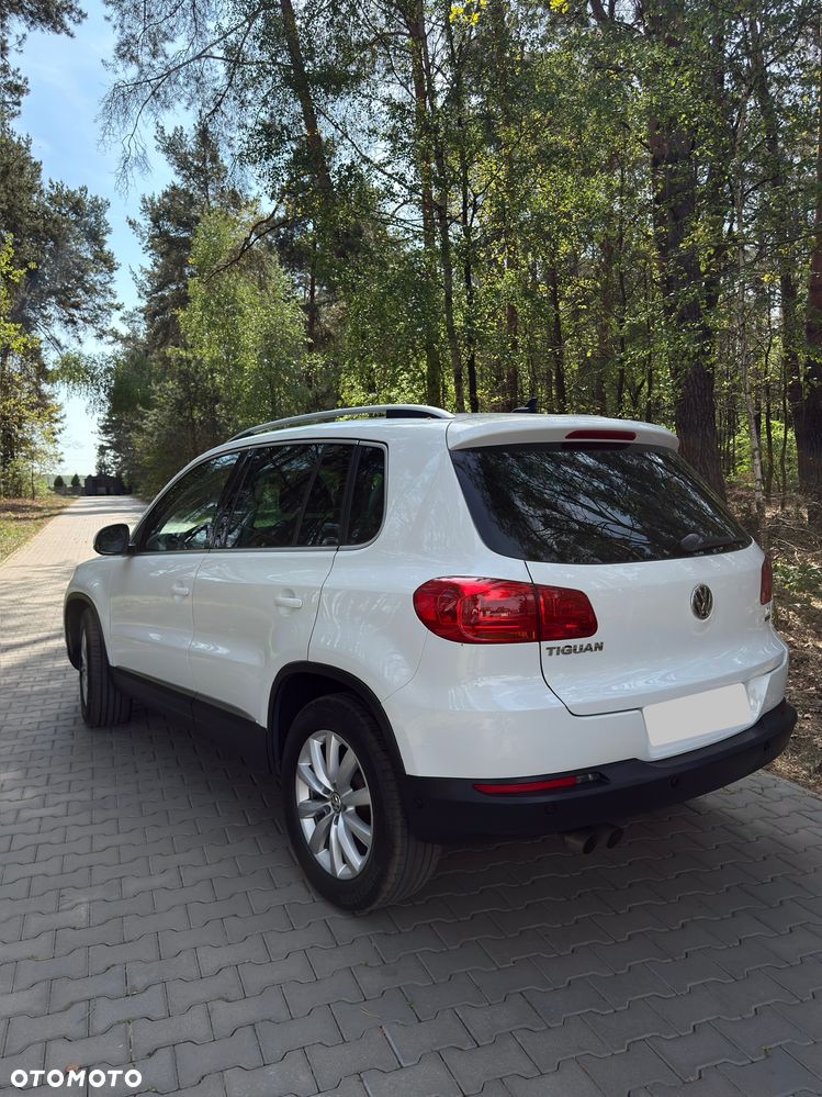 Volkswagen Tiguan - 4
