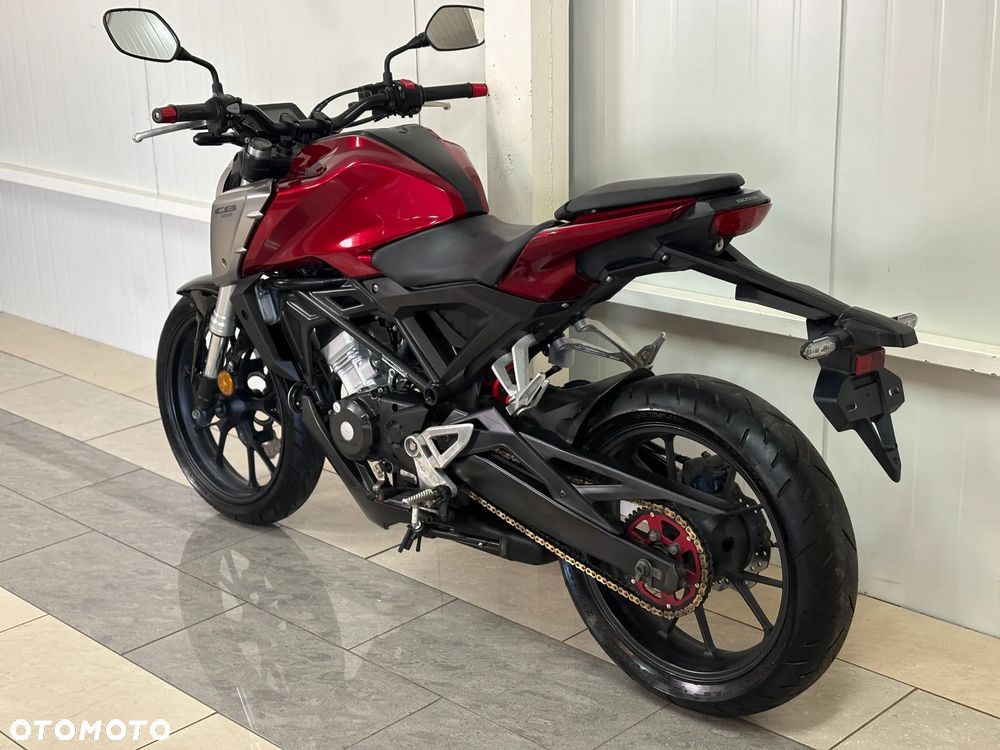 Honda CB - 3